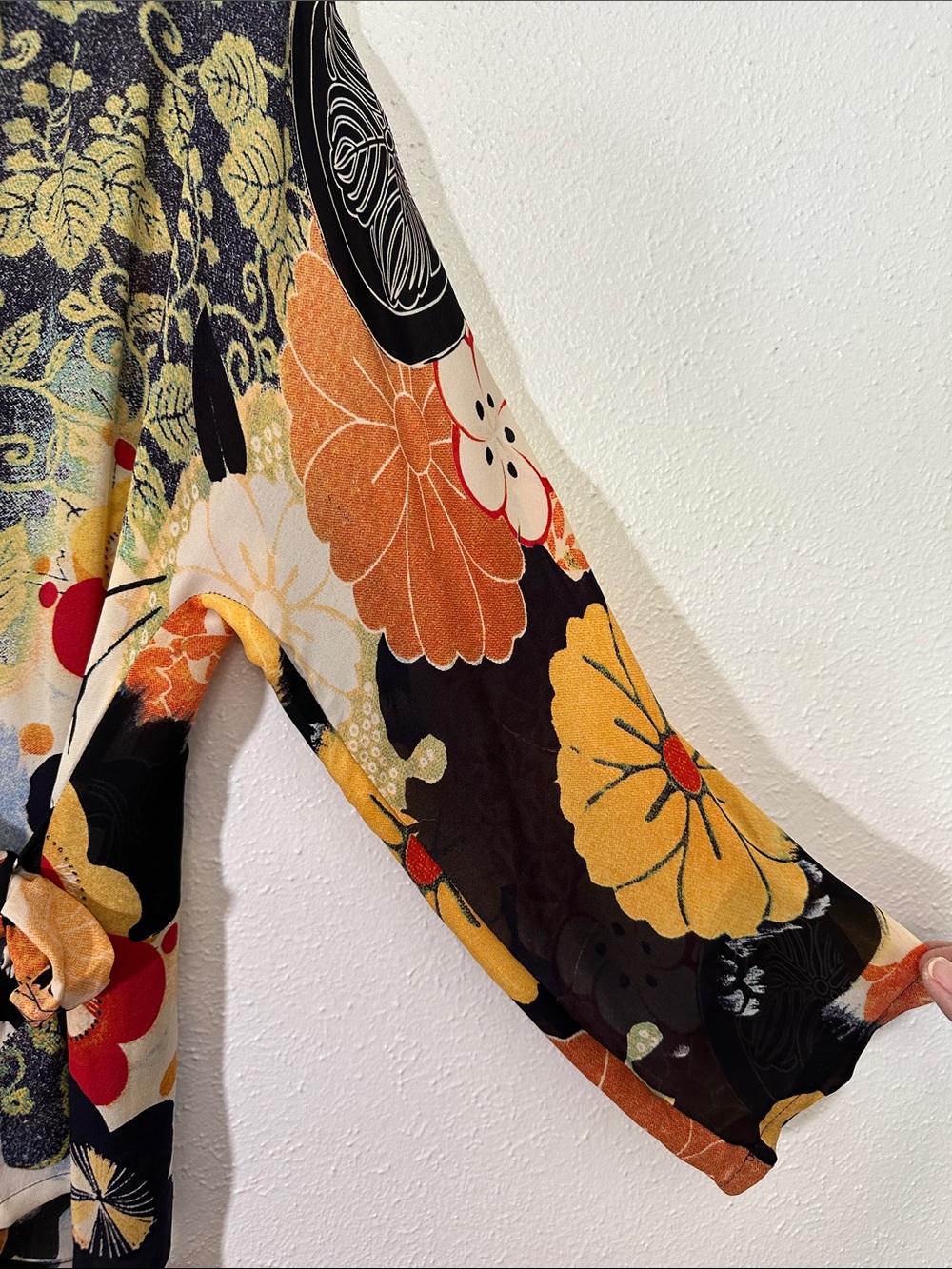 Chico’s 100% Silk Wrap Long Sleeve Top - Picture 3 of 7